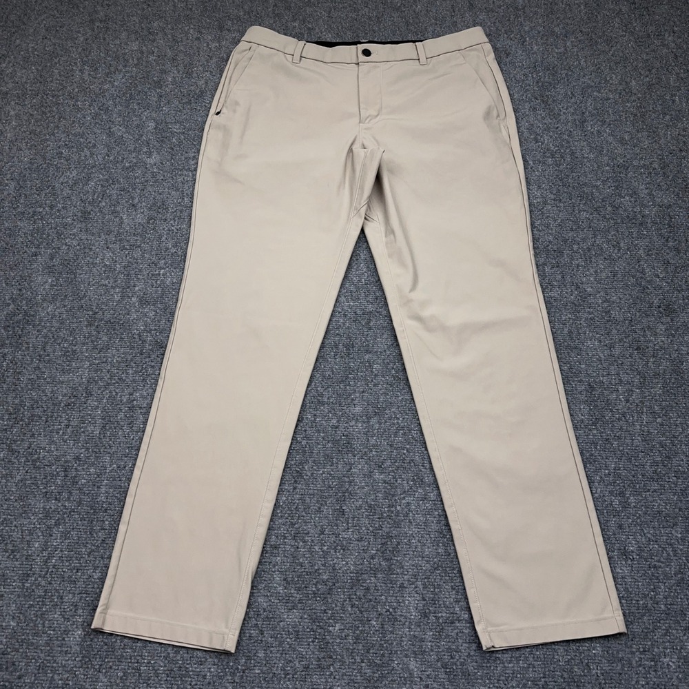 7 Diamonds Infinity Chino Pants Mens 33x30 Beige Stretch Performance Golf Preppy